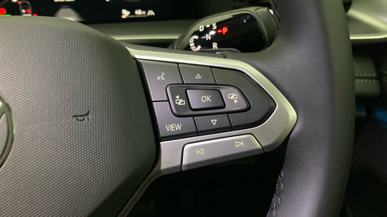 Volkswagen Tayron 1.5 TSI eHybrid Life 5dr DSG6 Estate